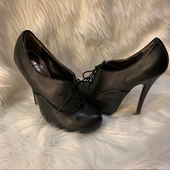 Tie up heels - Picture 2 of 6